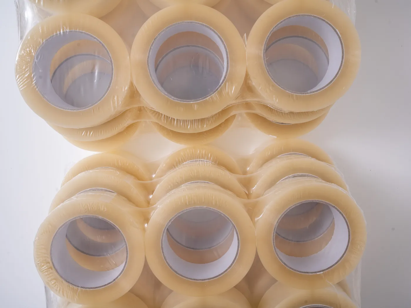 Cartons de rouleaux de ruban adhésif transparent Manaplast